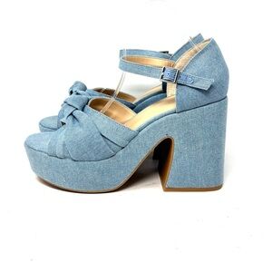 NEW Copper Key Sandals